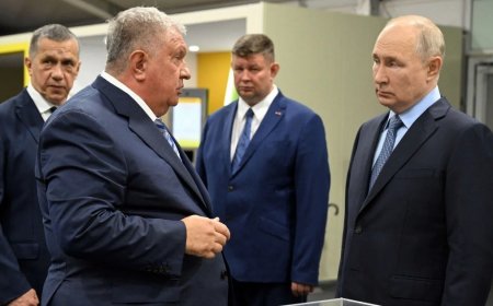 Tổng thống Trump giữ "mọi quân bài" giúp tháo ngòi xung đột Ukraine?