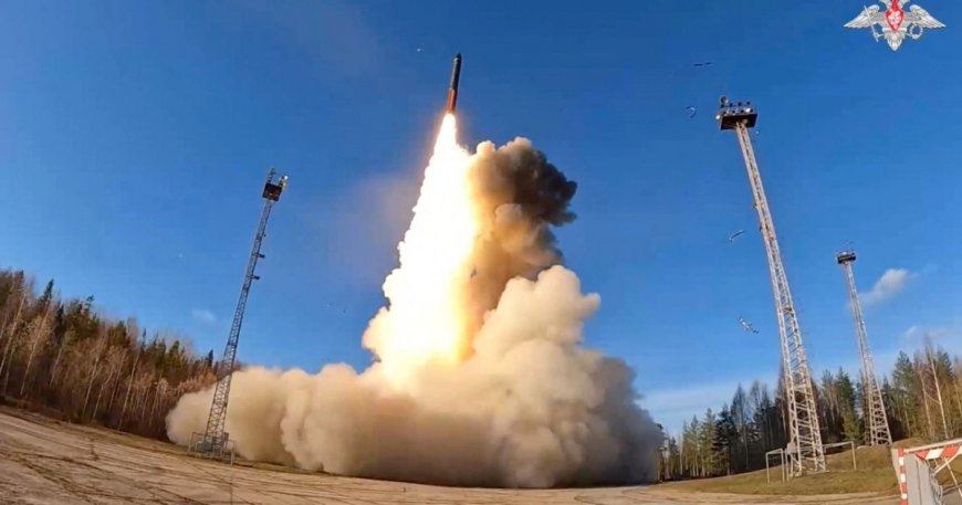 Thông điệp của Nga sau màn phô diễn sức mạnh bộ ba hạt nhân chiến lược