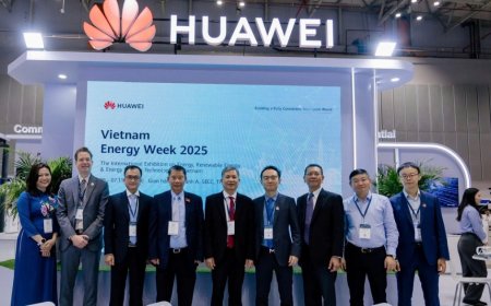 Huawei FusionSolar ghi dấu ấn tại Vietnam Energy Week 2025