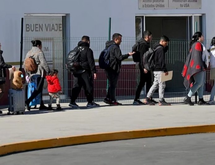 Mỹ có thể từ chối cấp thị thực cho người béo phì, mắc bệnh mãn tính